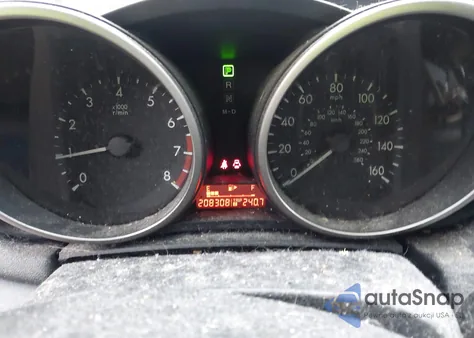 2011 Mazda Mazda3 I Sport из США, поврежденный, VIN JM1BL1UF6B1385565